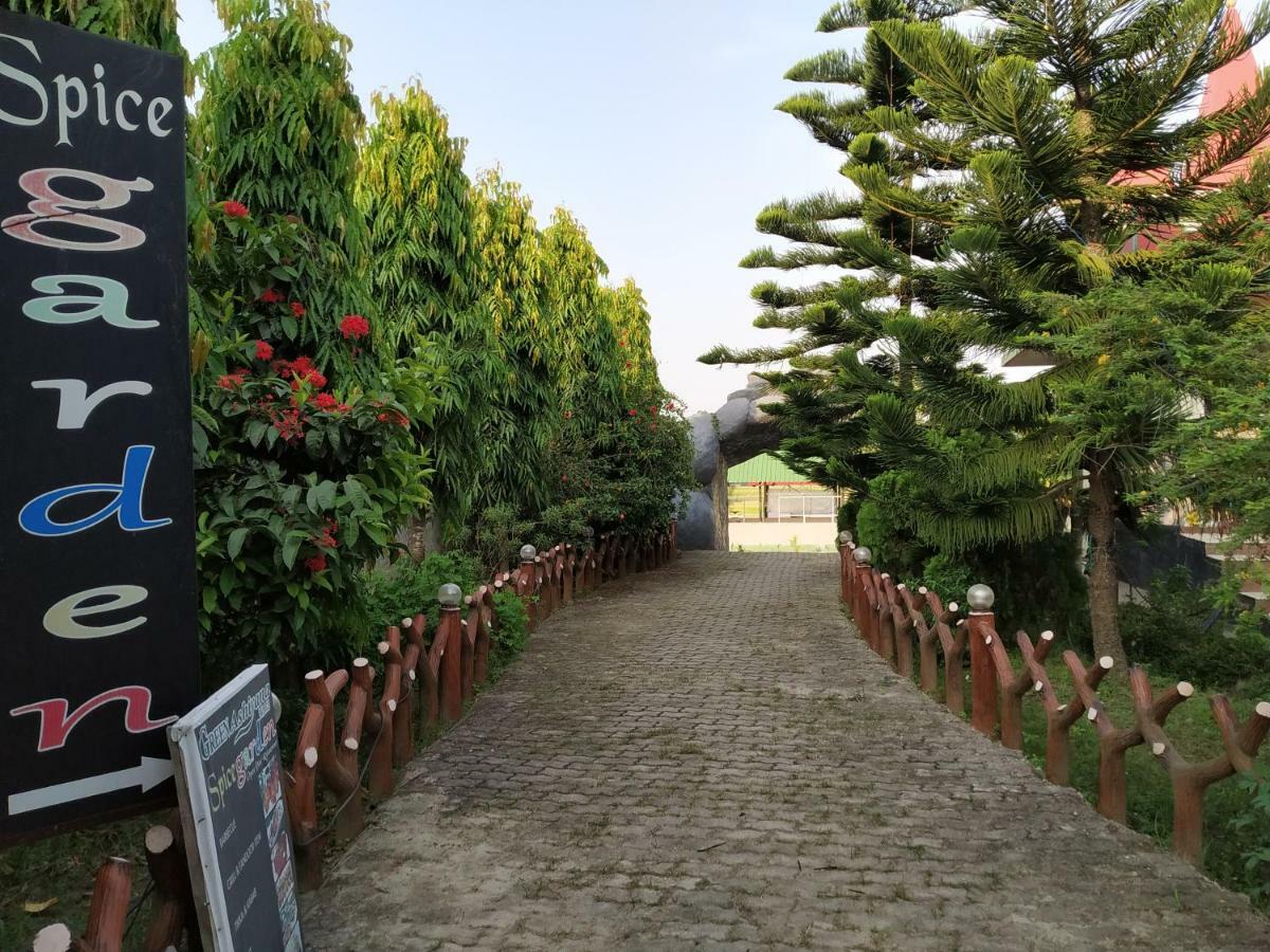 Jakhalabandha Green Ashiyana Palace מראה חיצוני תמונה